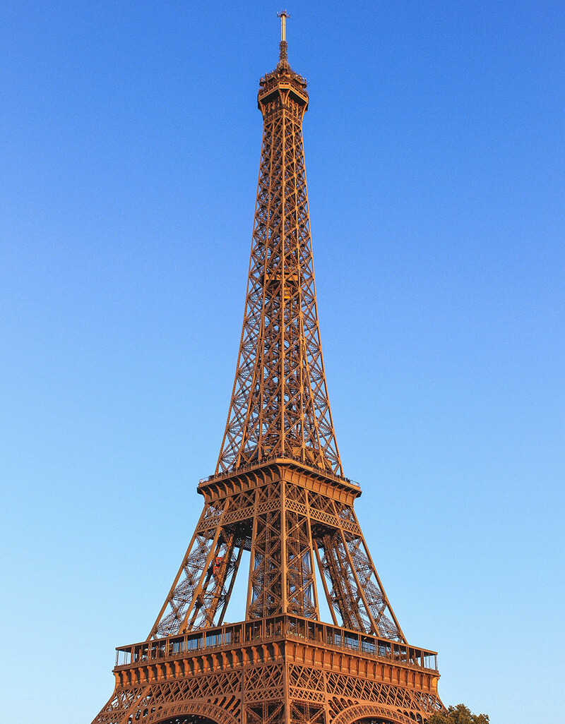 How to Find English-Speaking Local Guides in China: A Traveler’s Essential Guide